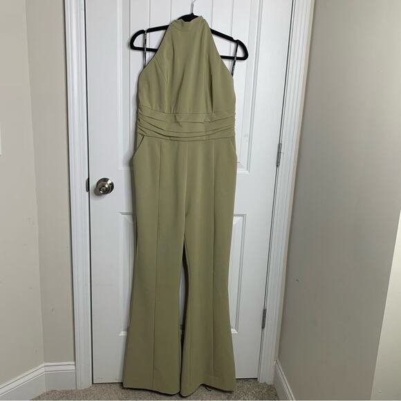 Lavish Alice green sage halter flare‎ leg jumpsuit size 12 - Picture 2 of 12
